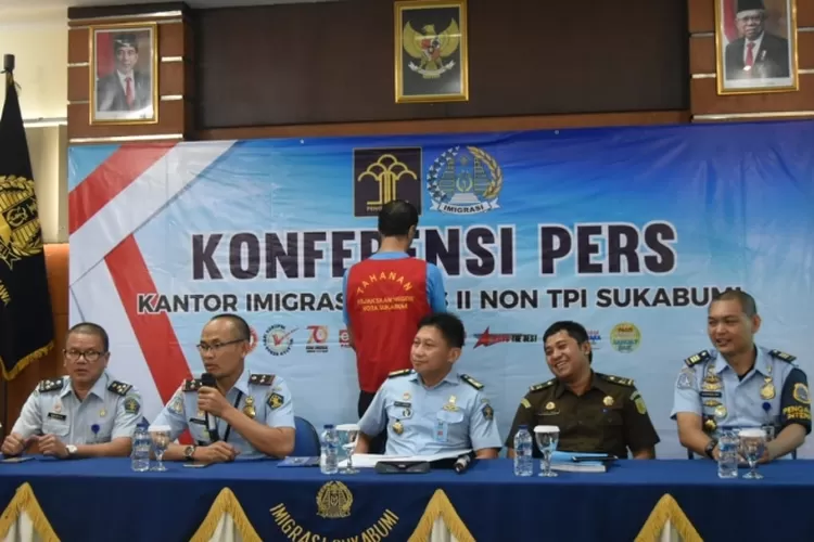 RILIS: Kantor Imigrasi Kelas II Non TPI Sukabumi menggelar rilis terkait seorang WNA asal Mesir yang kabur.