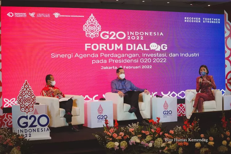 Pelaksanaan TIIWG G20 dijadwalkan berlangsung pada September mendatang di Labuan Bajo, Nusa Tenggara Timur. Sinergi ini merupakan bentuk komitmen dalam mendukung penuh Presidensi G20 Indonesia 2022 untuk pemulihan ekonomi global melalui peningkatan peran perdagangan, investasi, dan industri.