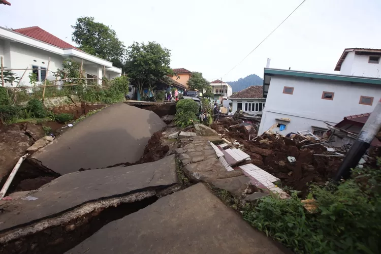 Kondisi pasca bencana gempa bumi di Kabupaten Cianjur. (Foto:Fadli/Metropolitan)