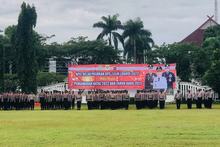 KESIAPAN : Apel gabungan Forkopimda Kabupaten Bogor jelang libur Natal 2022 dan Tahun Baru 2023. (FOTO:Devina/Metropolitan)