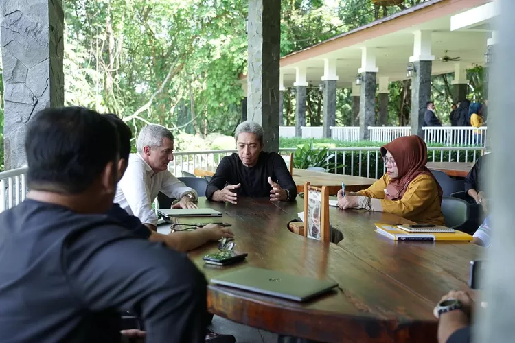 Pemkot Bogor menggelar rapat pembahasan pembangunan trem. (Dok. Prokompim Kota Bogor)