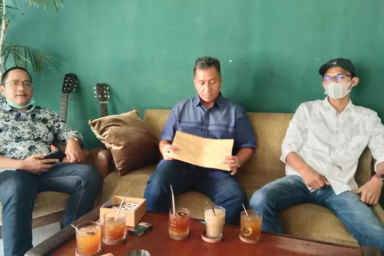 Kontraktor GOM Kecamatan Bogor Selatan melayangkan somasi kepada penyedia material. (Dok. pribadi)