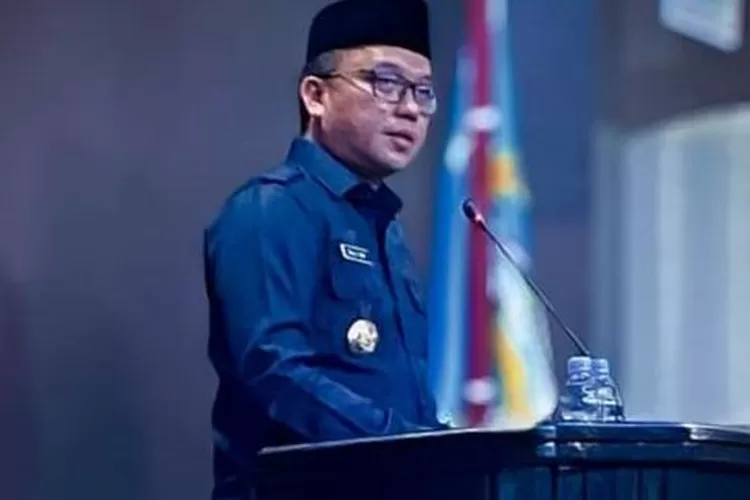 Bupati Morowali Delis