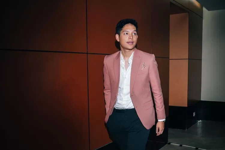 Adikara Fardy (IG @adikaraf)