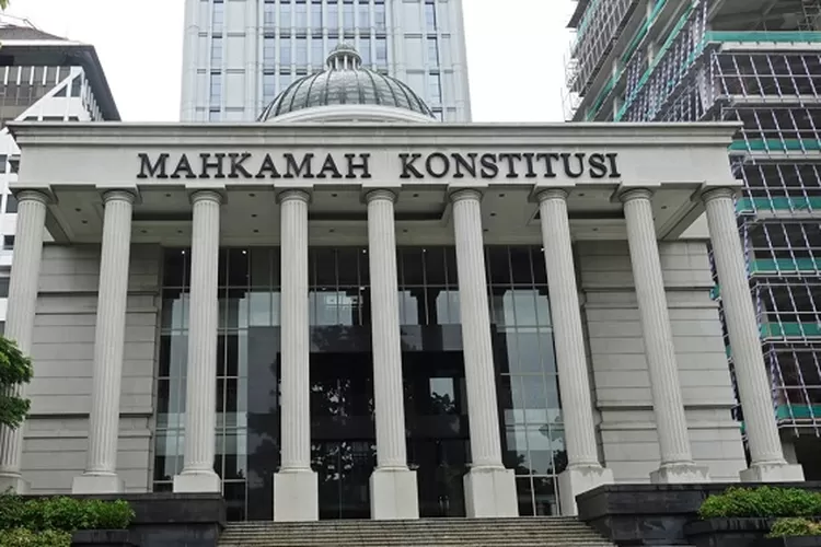 Putusan MK Usia Cawapres Cek Di Sini, Hasil Gugatan Diumumkan Jam ...