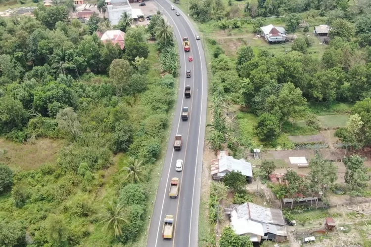 (Ilustrasi) Jalan Raya Lintas Sumatera (dok. sahabat.pu.go.id)