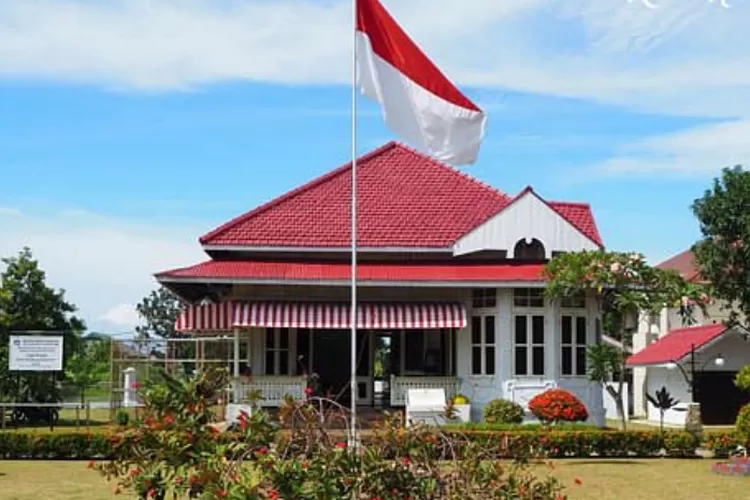 Rumah pengasingan Soekarno di Bengkulu (pariwisatabengkulu.com)