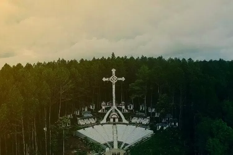 Salib Kasih tarutung, Destinasi wisata religi di Tapanuli Utara (pariwisatasumut.net)