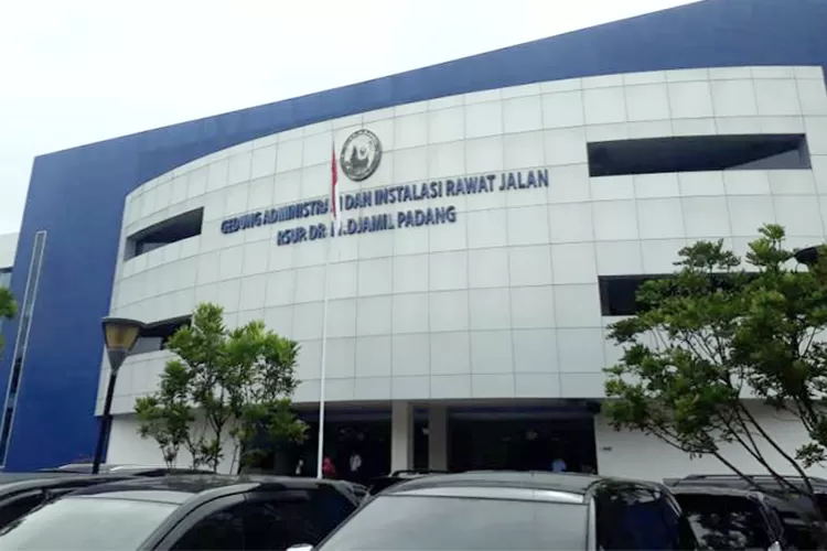 Rumah Sakit Umum Pusat DR. M. DJamil Kota Padang (fk.ui.ac.id)