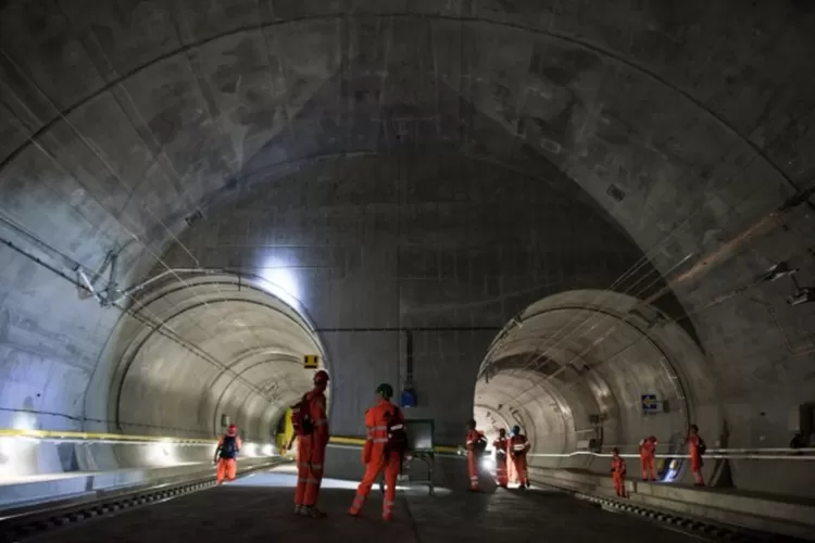  Lain Dulu Lain Sekarang! Orang Jepang Datang Lagi Mau Buat Terowongan Tercanggih Seperti di Swiss