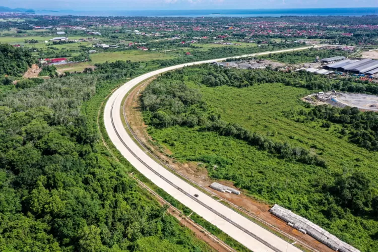 Belum Beres! Rute Indah dan Terowongan Terpanjang di Indonesia Bisa Pangkas Waktu Tempuh Padang Pekanbaru (bpjt.pu.go.id)