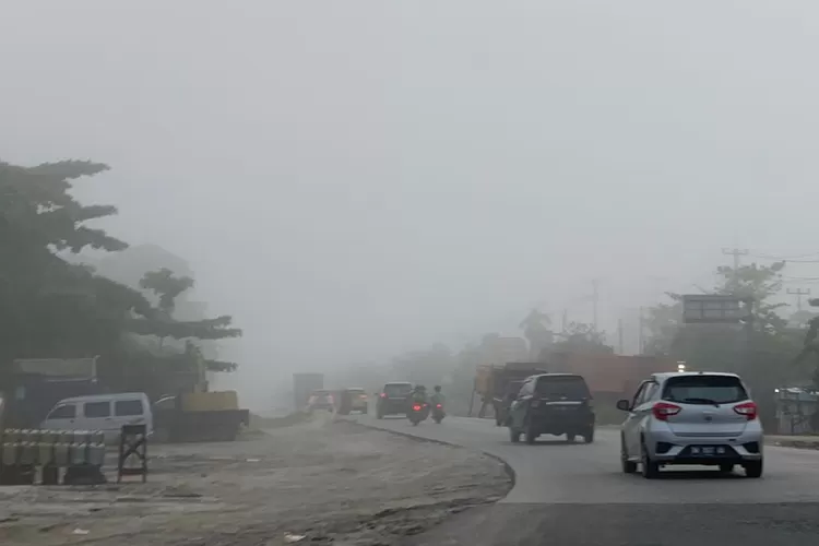 Ilustrasi cuaca berkabut.  (dok. Media Center Pemprov Riau)
