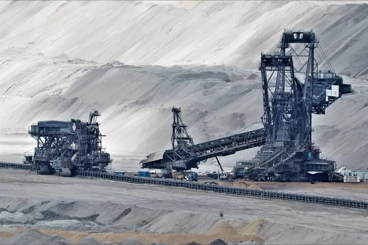 Ilustrasi proyek batu bara (pexels)
