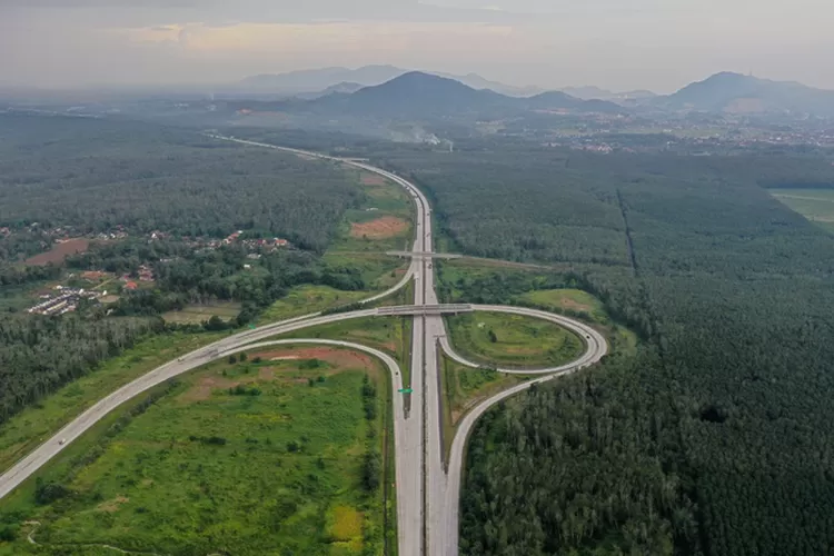 Pembangunan Jalan Tol Trans Sumatera (JTTS).  (dok. Hutama Karya)