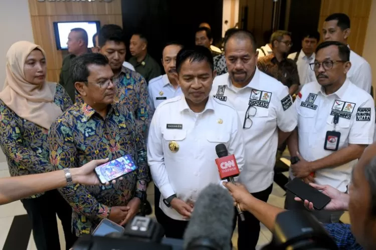 Pj Gubernur Sumatera Utara Meresmikan Pembangunan Stadion Utama untuk PON 2024 (Pemprov Sumut)