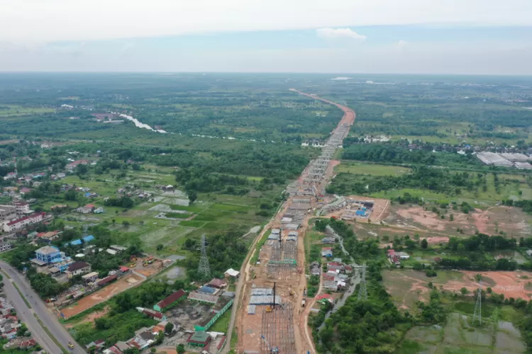 Jalan Tol Kapal Betung akan mempersingkat waktu perjalanan Palembang ke Jambi (bpjt.pu.go.id)