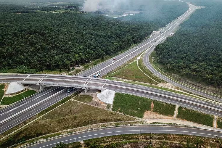 Bukan Padang - Sicincin! Mega Proyek Jalan Tol Termegah se-Asean Bakal Dibangunin di Sumbar, ini Lokasinya.../ Antara foto