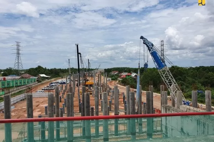 Jalan Tol Kapal Betung Sumatera Selatan saat proses konstruksi (Dok: Kementerian PUPR)