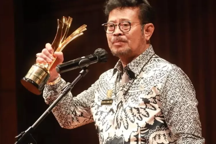 Syahrul Yasim Limpo sudah cukup lama meniti karier di pemerintahan. (Instagram @syasinlimpo)