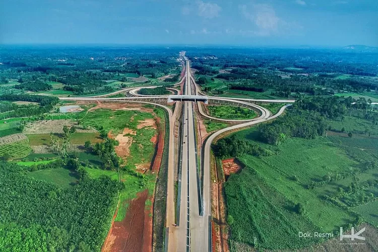 Ilustrasi Jalan Tol Trans Sumatera  ((hutamakarya.com))