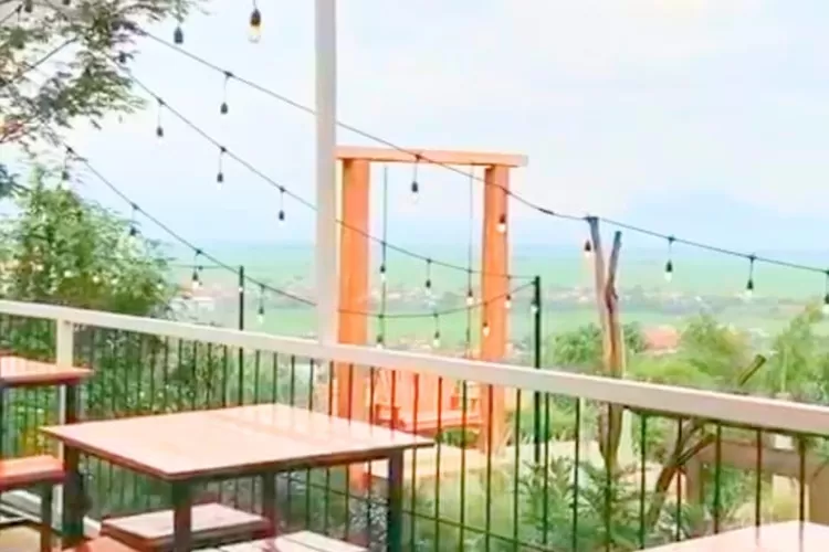 Lamping Ciwangi menjadi salah satu tempat wisata menarik di Kabupaten Bandung (Foto: Gorajuara/ Instagram/ @lamping_ciwangi)