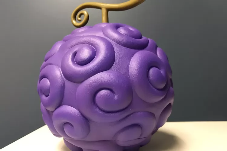 Beberapa Buah Iblis di One Piece bisa membuat pemakannya terbang (Foto: Gorajuara/ Twitter/ @ToeiAnimation)