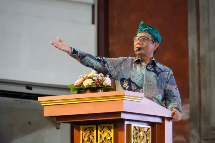 Mahfud MD Resmi Jadi Pendamping Ganjar Pranowo (Foto Instagram Mahfud MD @mohmahfudmd)