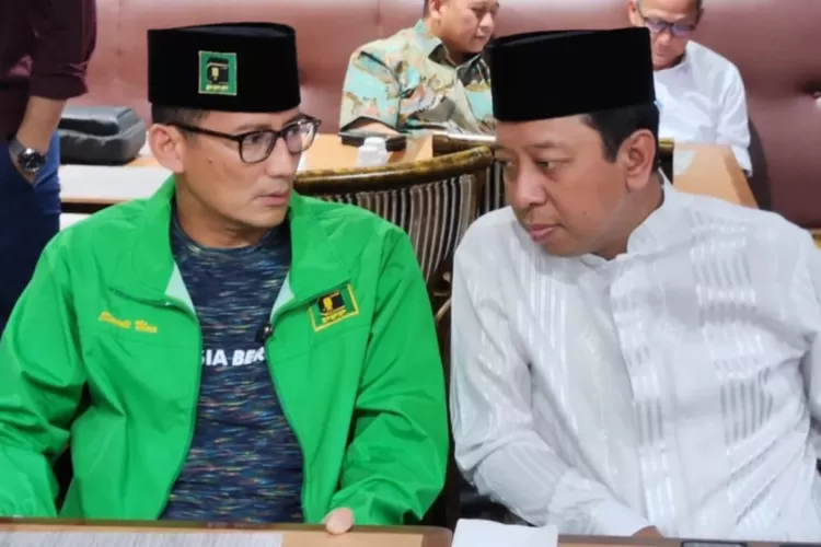 Romahurmuziy dan Sandiaga Uno saat di Hotel Acaria (Foto: Gorajuara/ Instagram/ @romahurmuziy)