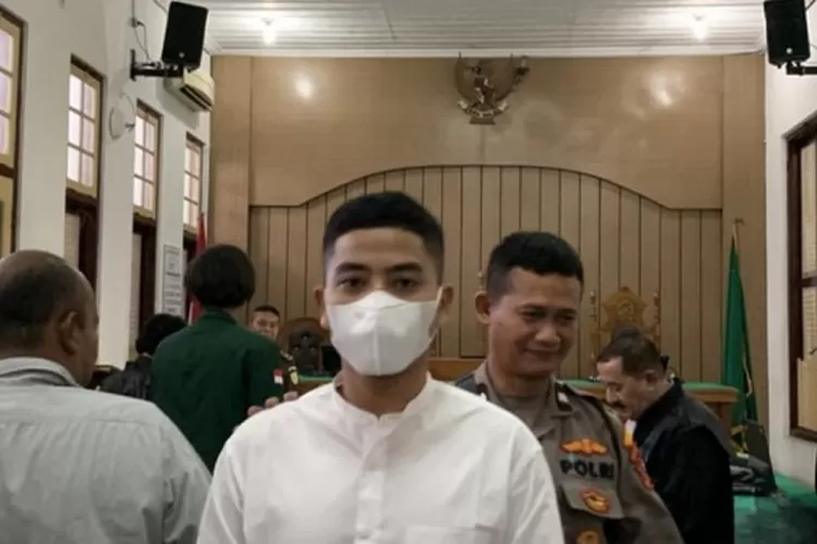 Terdakwa AH Dituntut  1,5 tahun penjara oleh JPU pada sidang perkara penganiayaan terhadap Ken di PN Medan (Realitasonline.id/ap)