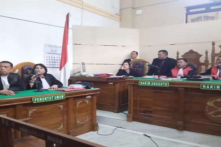 sidang pembacaan tuntutan terhadap terdakwah Achiruddin di Pengadilan Negeri Medan secara online terpaksa ditunda karena terdakwa tidak bersedia (Realitasonline.id/ap)