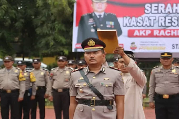Pelantikan jabatan Kasat Reskrim AKP Ariwibowo SIK,MH dilapangan jananuraga Polres Langkat (Realitasonline.id/M.Ali)