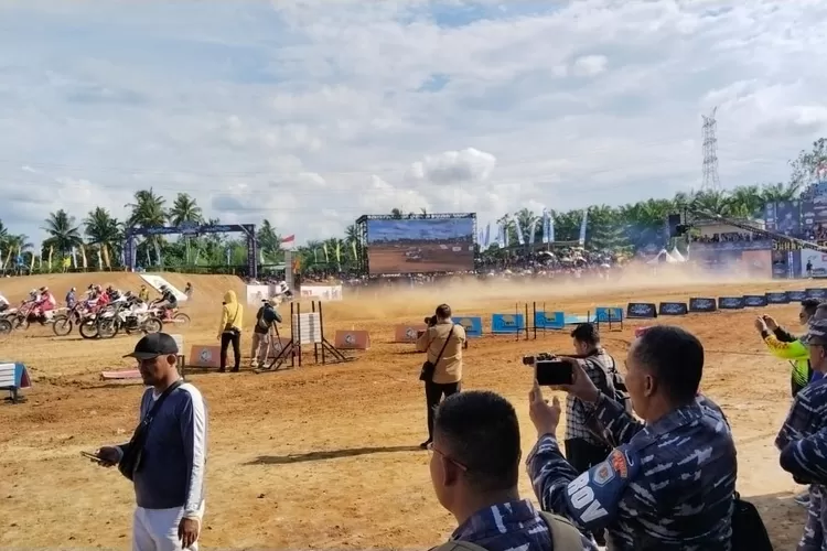 Grand Final Kejurnas Grasstrac  KASAL Cup 2023 di Sirkuit Jaharun Galang kabupaten Deliserdang (Realitasonline.id/zul)