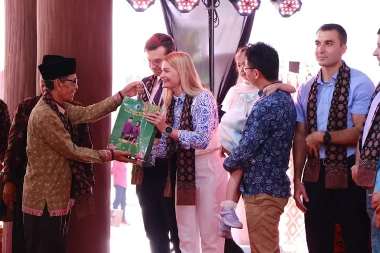 Promosikan Kabupaten Batang Hari pada Dubes Negara Sahabat, Bakhtiar Sebut Kami Siap Menyambut Investor&nbsp; (Dok. Diskominfo Batang Hari)