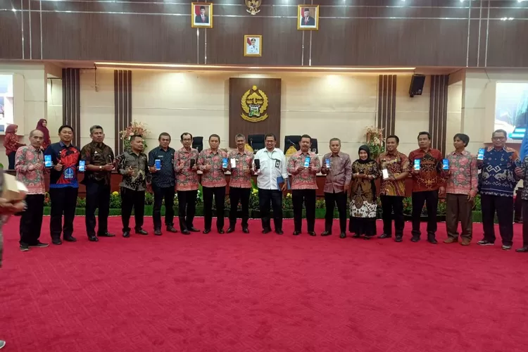 Kadis Dukcapil Lutra Harap IKD Digunakan Dalam Setiap Pelayanan Publik (Dok. LHR)