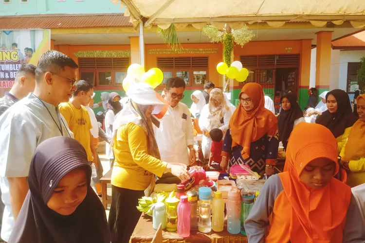 Bantu Pemda Tangani Tengkes, SD Katokkoan Masamba Gelar Lomba Jajanan dan Bekal Sehat (Dok. LHR)