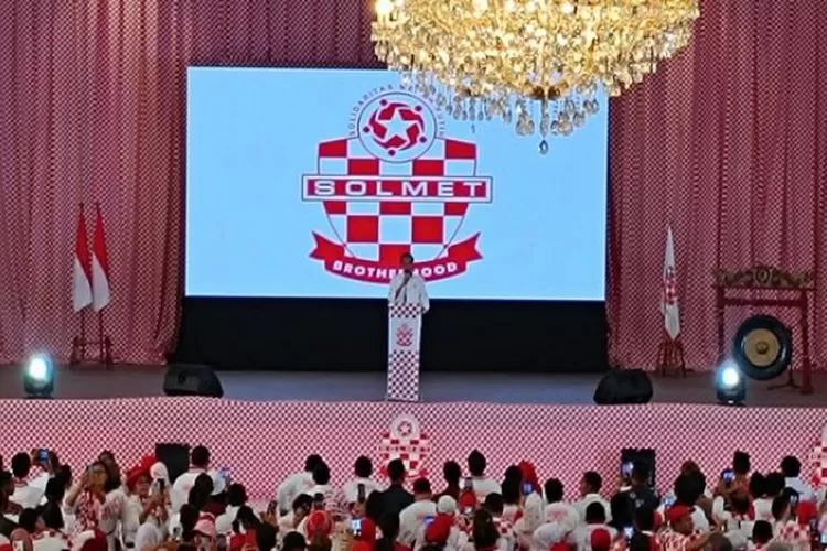 Presiden Jokowi di Rembug Nasional Relawan Solmet  (Rizky/detik.com)