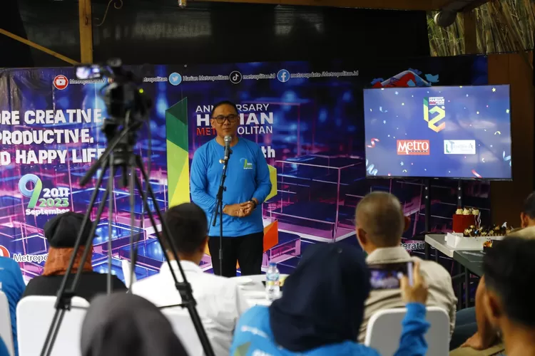 Bupati Bogor Iwan Setiawan saat mengikuti tasyakuran HUT ke-12 Harian Metropolitan di Gedung Graha Pena Yasmin, Kota Bogor, Senin 11 September 2023. (Diskominfo)