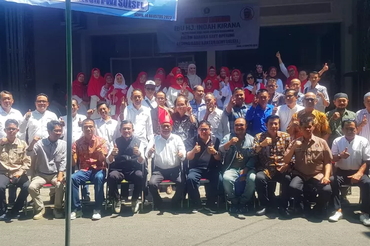 Soft opening Kantor PWI Sulsel di Makassar, Senin  (14/8/2023). (Humas PWI)