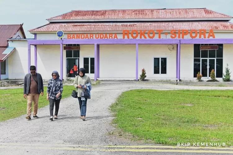 Bandara Rokot Sipora Mentawai