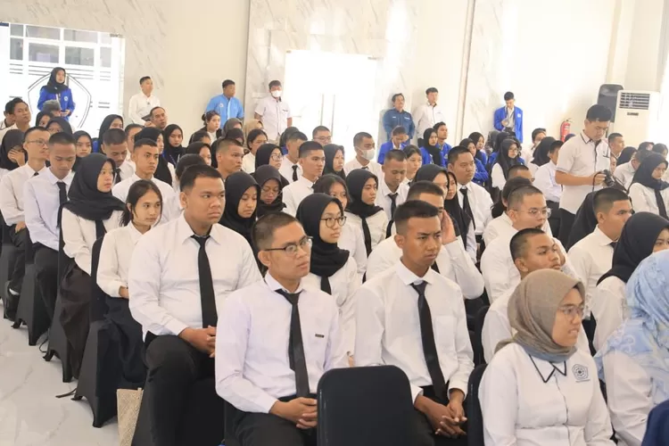 Pengenalan Kehidupan Kampus Mahasiswa Baru (PKKMB) Polteknaker tahun akademik 2023/2024