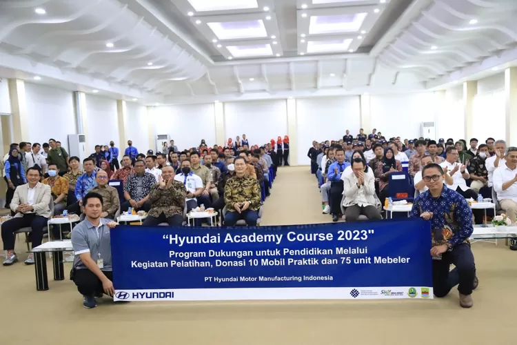 Opening Ceremony Hyundai Academy Course, di Cikarang,