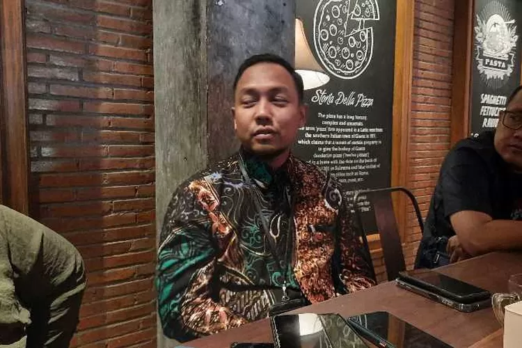 Kepala BEI Wilayah Jawa Tengah II M Wira Adibrata (Endang Kusumastuti)
