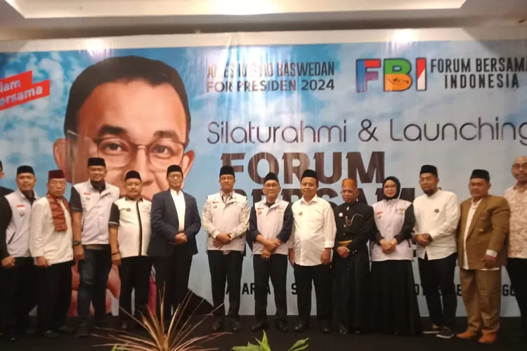 Forum Bersama Indonesia (FBI) mendeklarasikan mendukung pasangan  Anies Baswedan- Muhaimin Iskandar  untuk menjadi  presiden dan wakil presiden pada Pemilu 2024. Deklarasi digelar di  Mega  Anggrek Hotel, Jumat (15/9/2023).