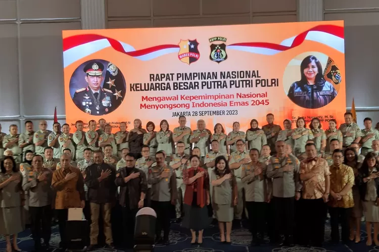 KBPP Polri menggelar Rapimnas  menjelang Pemilu 2024 mengambil tema &rdquo;Mengawal Kepemimpinan Nasional Menyongsong Indonesia Emas 2045 (Sadono )