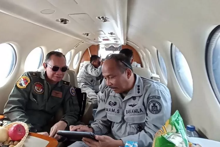 Operasi Udara Maritim Bhuana Nusantara III, merupakan&nbsp;evaluasi hasil anomali yang dilakukan oleh Pusat Komando dan Pengendalian (Puskodal) Bakamla RI. Foto: Humas Bakamla RI