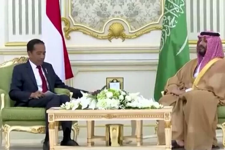 Tiga Hari Kunker Presiden Jokowi ke Arab Saudi Berjalan Produktif dan Berbuah Manis terkait Quota Haji, Simak Hasilnya! (Tangkapan layar Youtube Setpres)