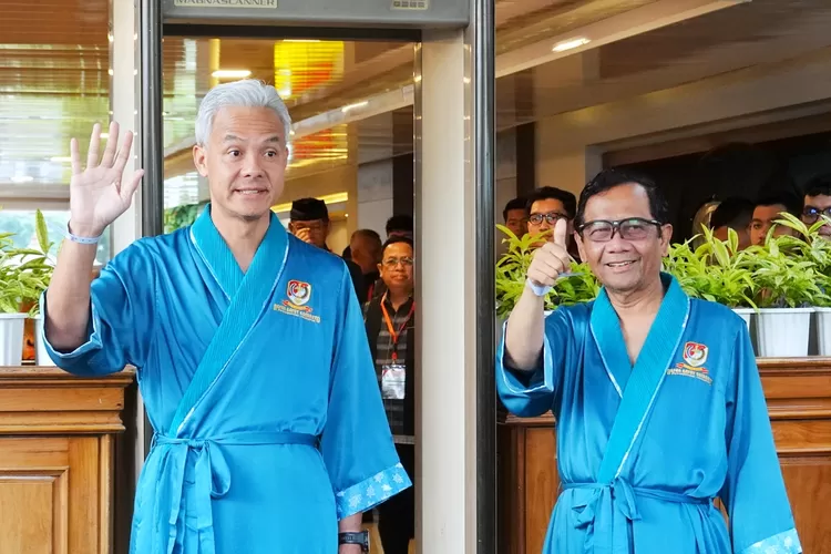 Pasangan Ganjar Pranowo dan Mahfud MD menjalani tes kesehatan di RSPAD Gatot Soebroto. (Ikbal muqorobin harianterbit.com)