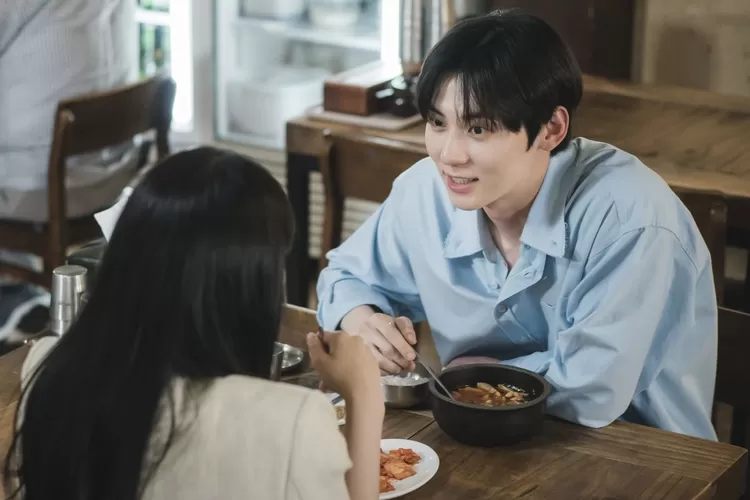 Berikut ini merupakan spoiler dan link nonton My Lovely Liar epsiode 13 dengan sub indo tayang besok malam. (Soompi)