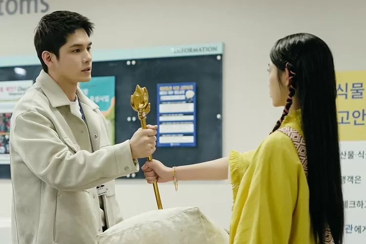 Nonton Streaming Drama Korea Strong Girl Nam Soon Episode  3, Lengkap dengan Sub Indo. (Soompi)