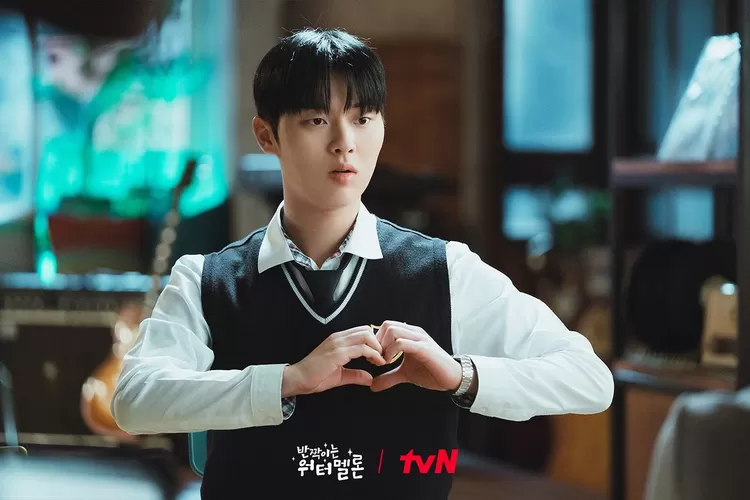 Cek di mana link nonton dan link streaming Twinkling Watermelon episode 10 tanpa Dramaqu hari ini. (Ig @tvn_drama)